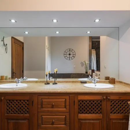 With Pool & Private Garden - Palmela Quinta Oliveiras Holiday home Pinhal Novo