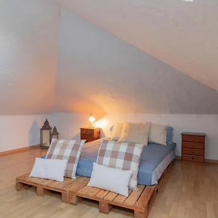 With Pool & Private Garden - Palmela Quinta Oliveiras Holiday home