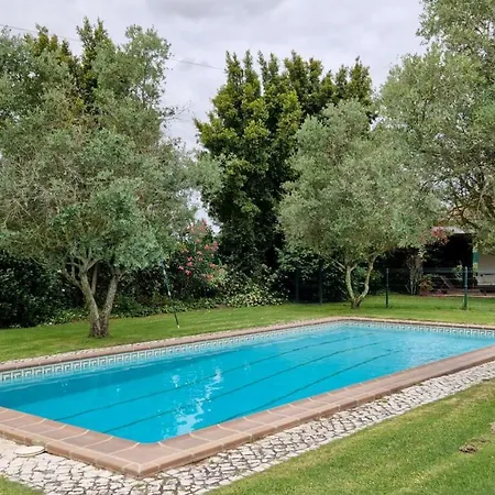 With Pool & Private Garden - Palmela Quinta Oliveiras * Pinhal Novo